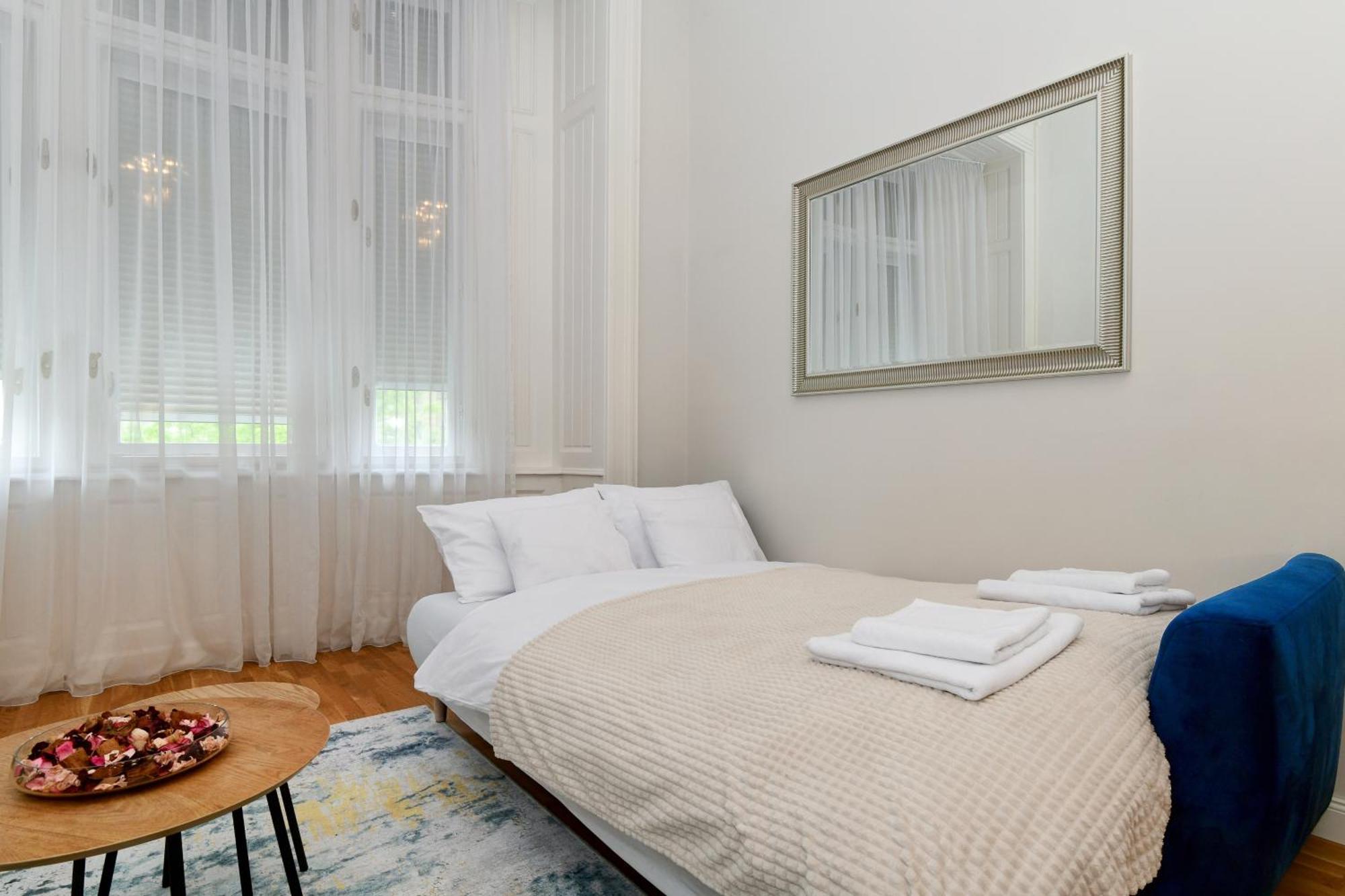 Blue Apartment *